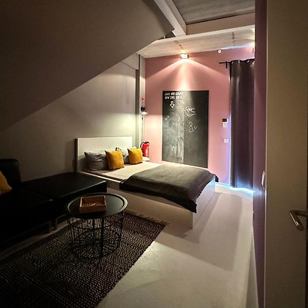 Guestroom By "Farbgestalt" Sarstedt Εξωτερικό φωτογραφία